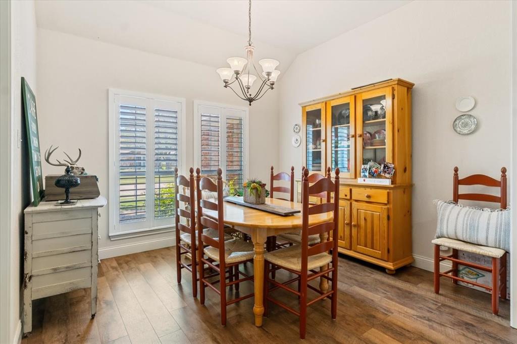 Crowley, Texas 76036, United States, 3 Bedrooms Bedrooms, ,2 BathroomsBathrooms,Residential,Pending,123501