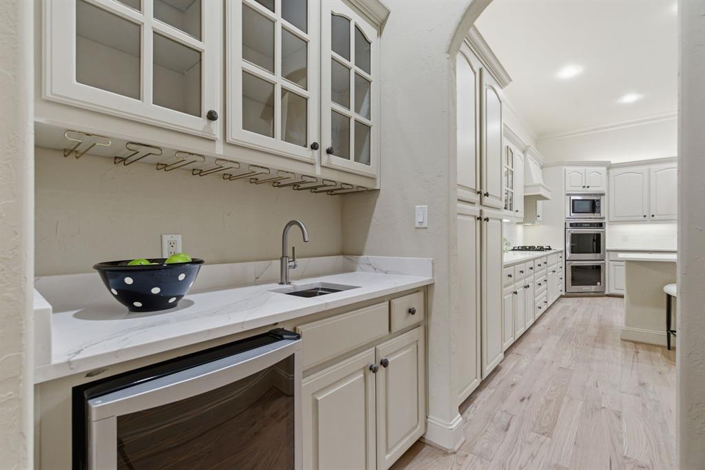 Village At Colleyville Condos - Residential