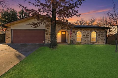 3736 Walnut Drive Bedford TX 76021