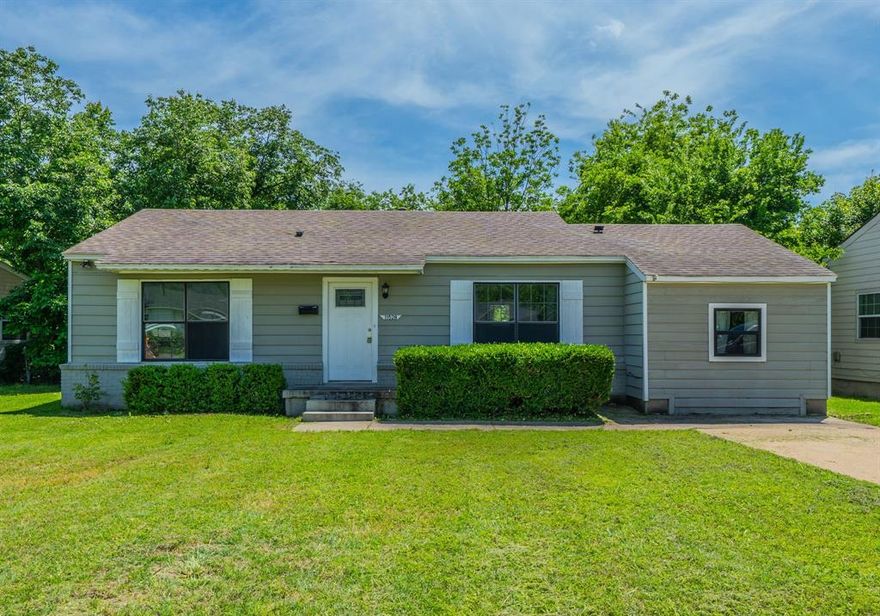 Move-in ready 3-bedroom, 2-bath home with a large backyard and excellent parking flexibility. The fenced backyard offers plenty of space for oversized vehicles, trailers, work trucks, or additional secured parking, while the front driveway provides even more parking convenience.

Inside, the home features hardwood flooring, stainless steel appliances, and newly remodeled kitchen and bathrooms. The refrigerator conveys with the sale, making this home even easier to settle into. The updated kitchen offers a clean, modern feel, while the refreshed bathrooms add comfort and style.

This property is a great option for buyers who want updated interiors, generous outdoor space, and flexible parking options. Some walls have nail holes from prior TVs and wall art and may benefit from minor drywall patching and a fresh coat of paint. Buyer and buyer’s agent to verify all information.