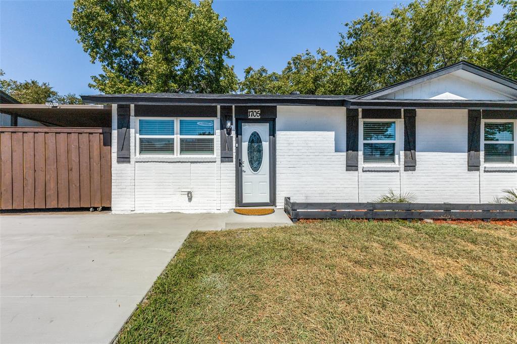 1705 Magnolia Drive