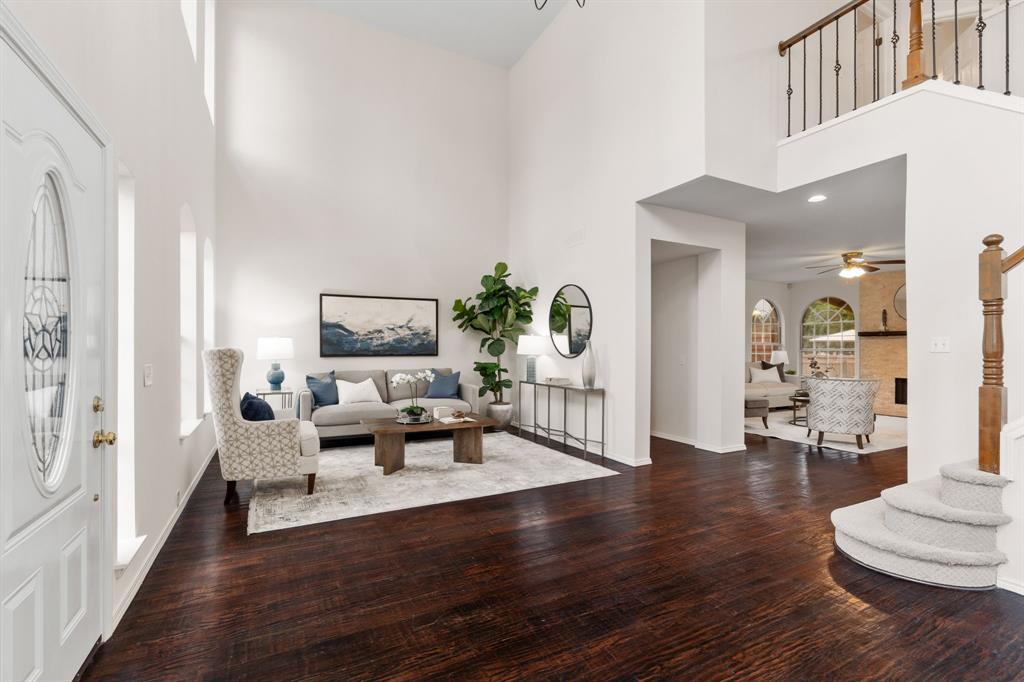 1414 Saddleback Lane