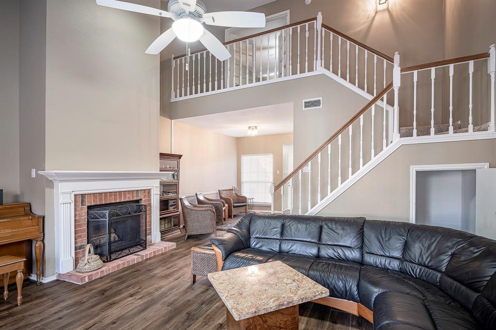 Williamsburg Condo Ph 02 - Residential