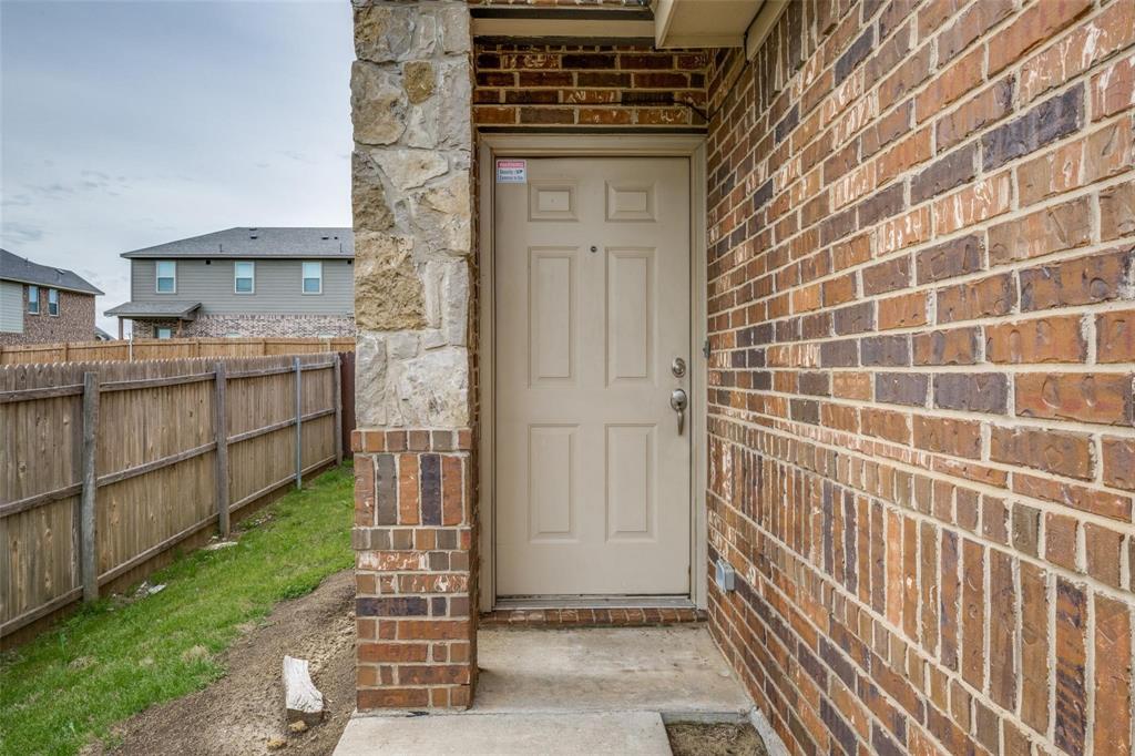 5007 Sanger Circle Drive