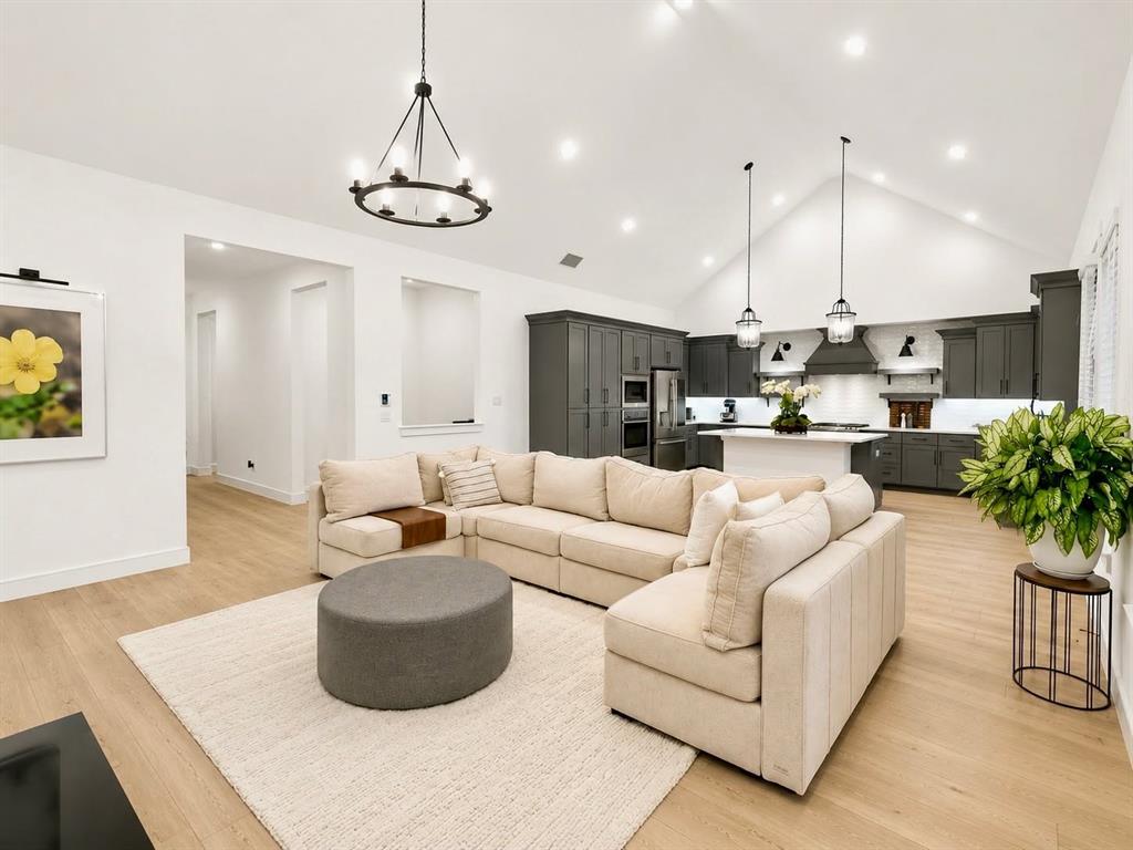 8912 Free Ferry Lane