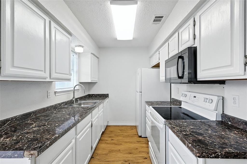 Cedars Condo - Residential