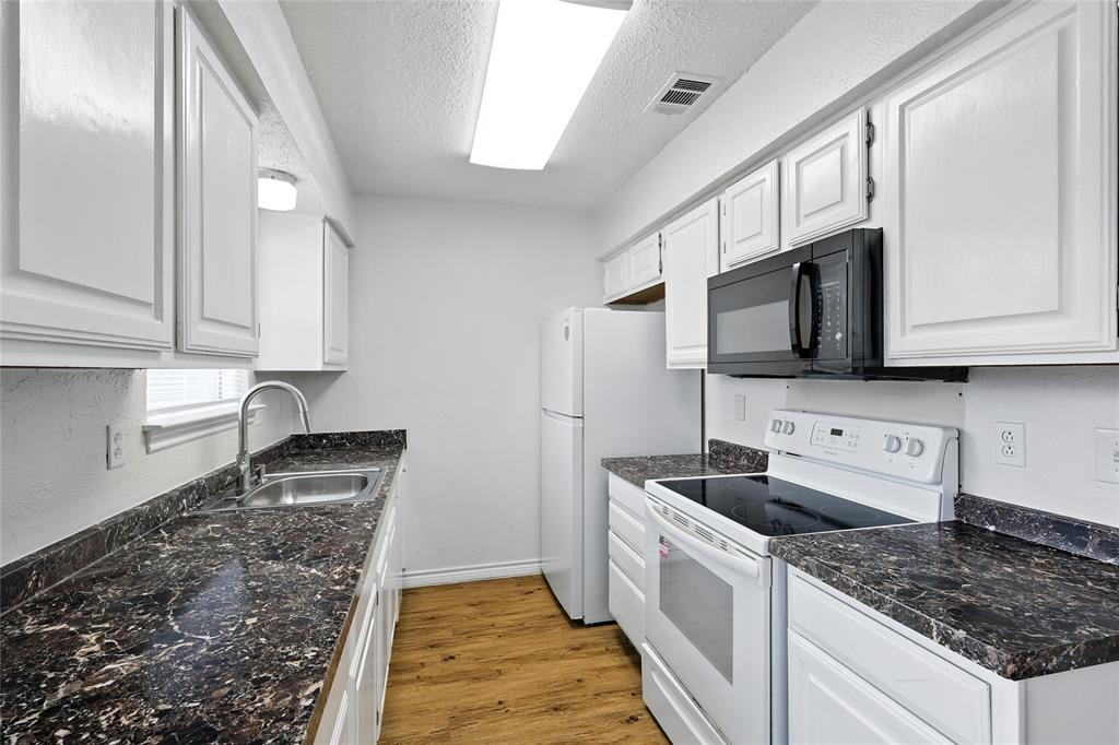 Cedars Condo - Residential