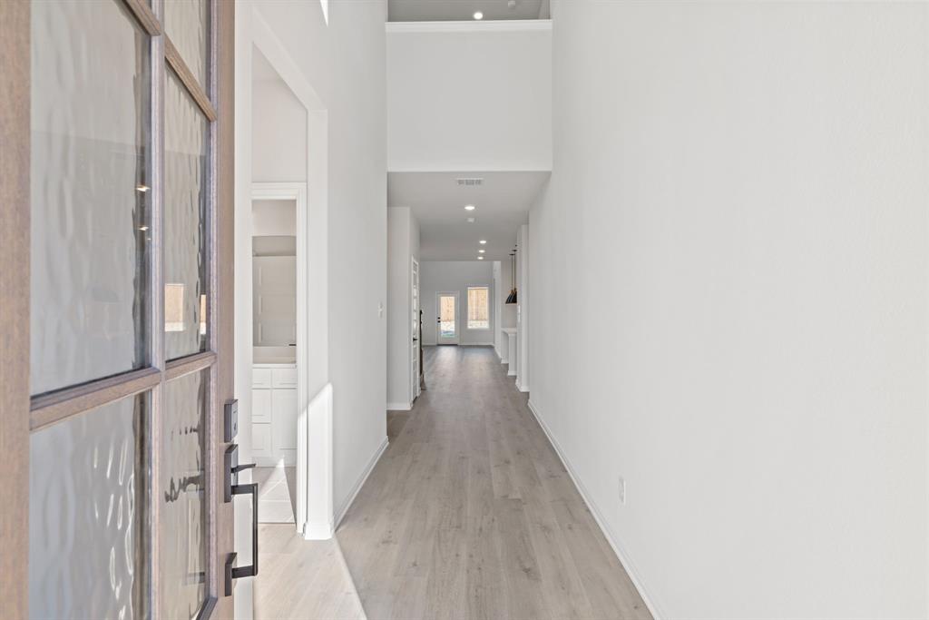 4145 Blackbird Avenue