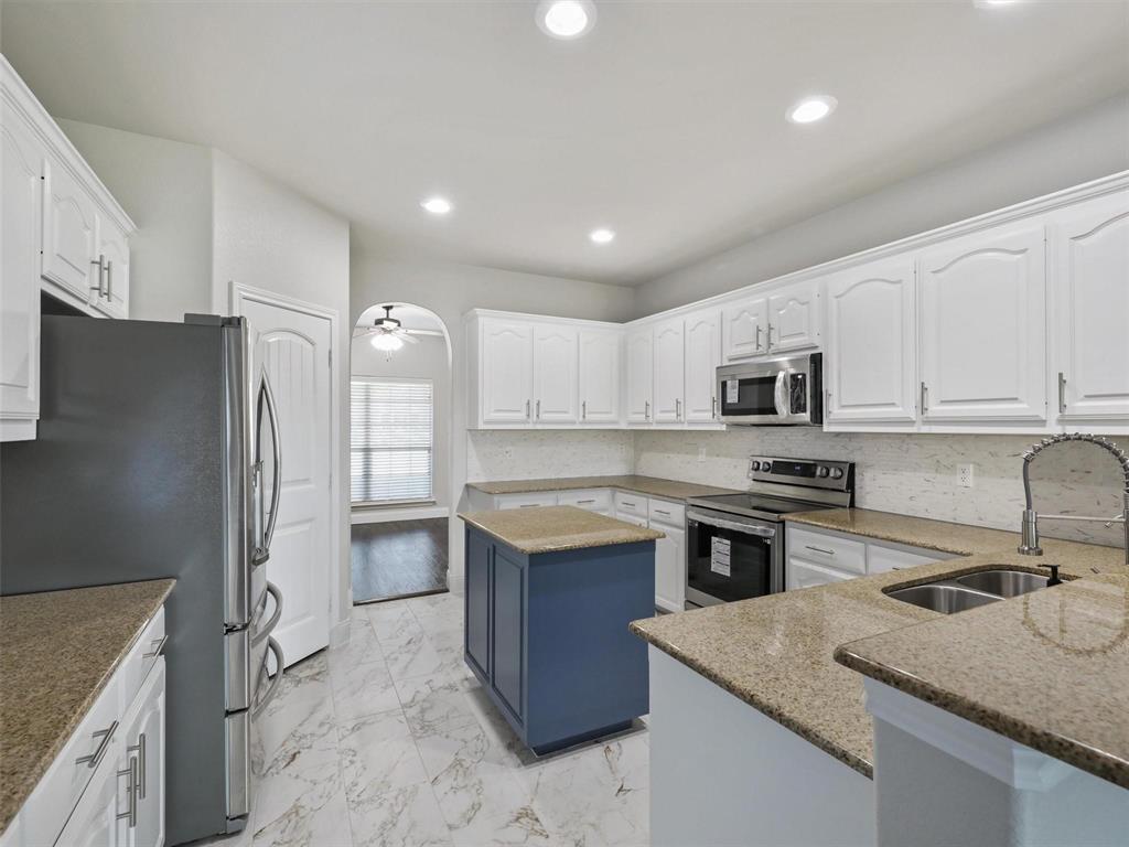 Meadows At Hickory Creek - Residential Lease