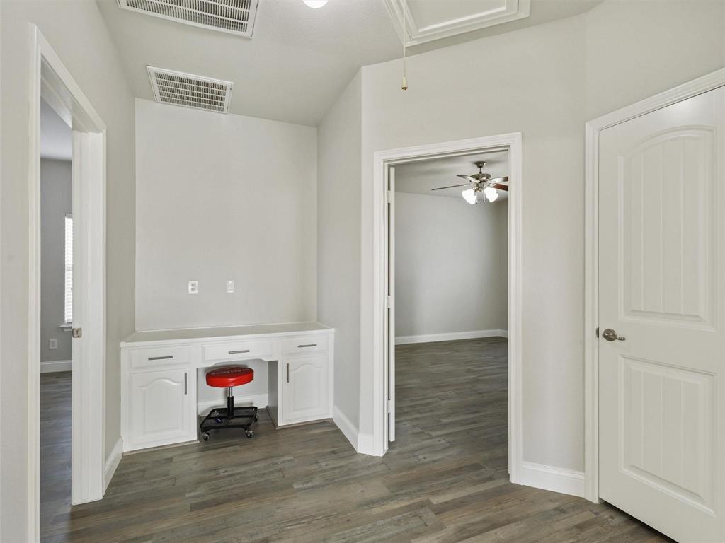 Meadows At Hickory Creek - Residential Lease