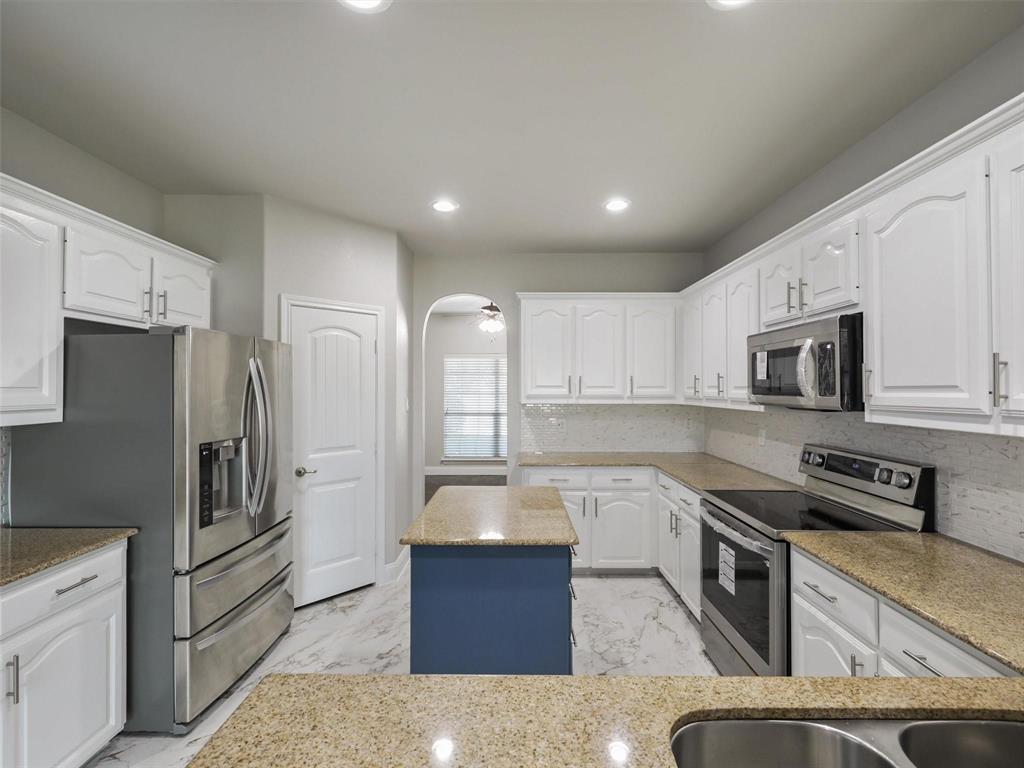 Meadows At Hickory Creek - Residential Lease