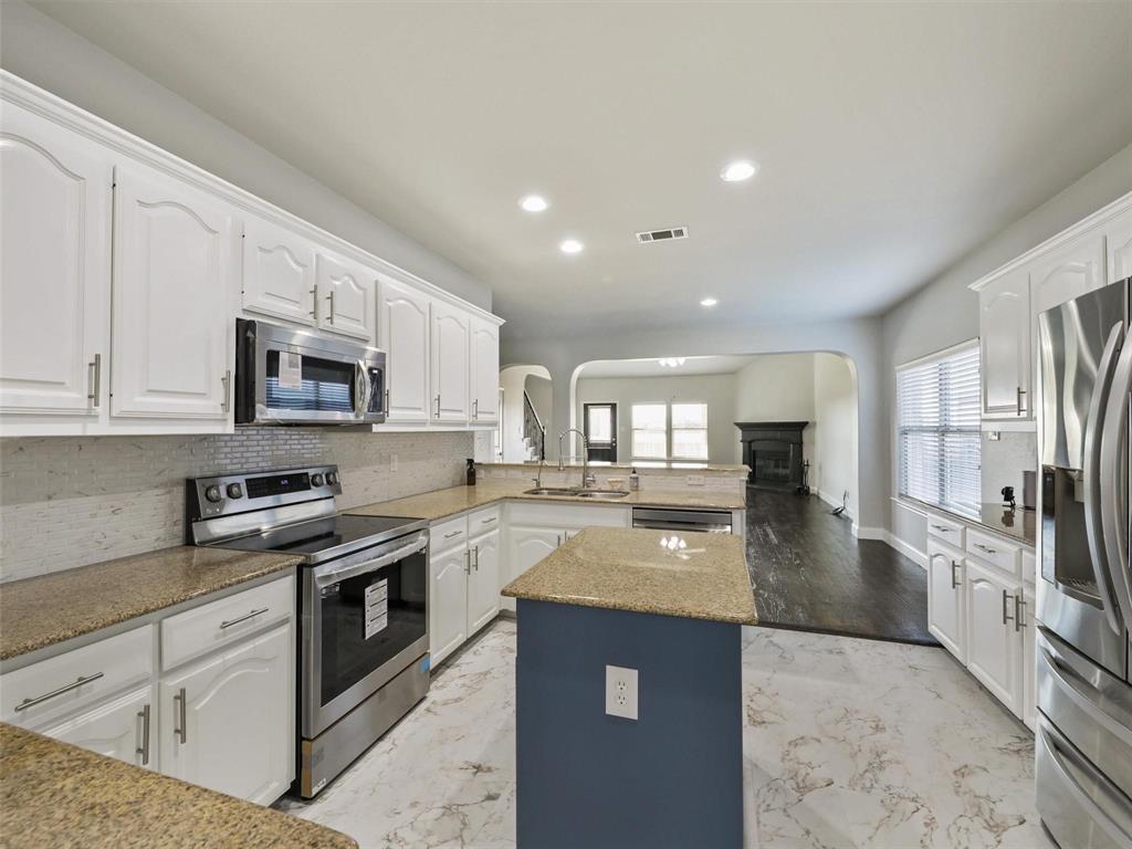 Meadows At Hickory Creek - Residential Lease