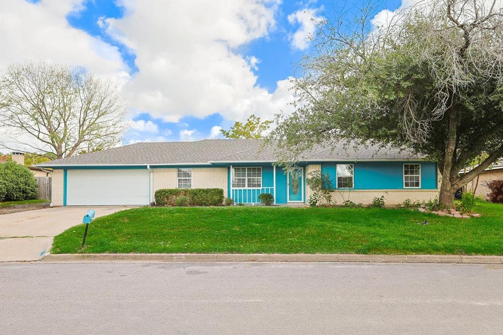 Country Club Village Add - Residential