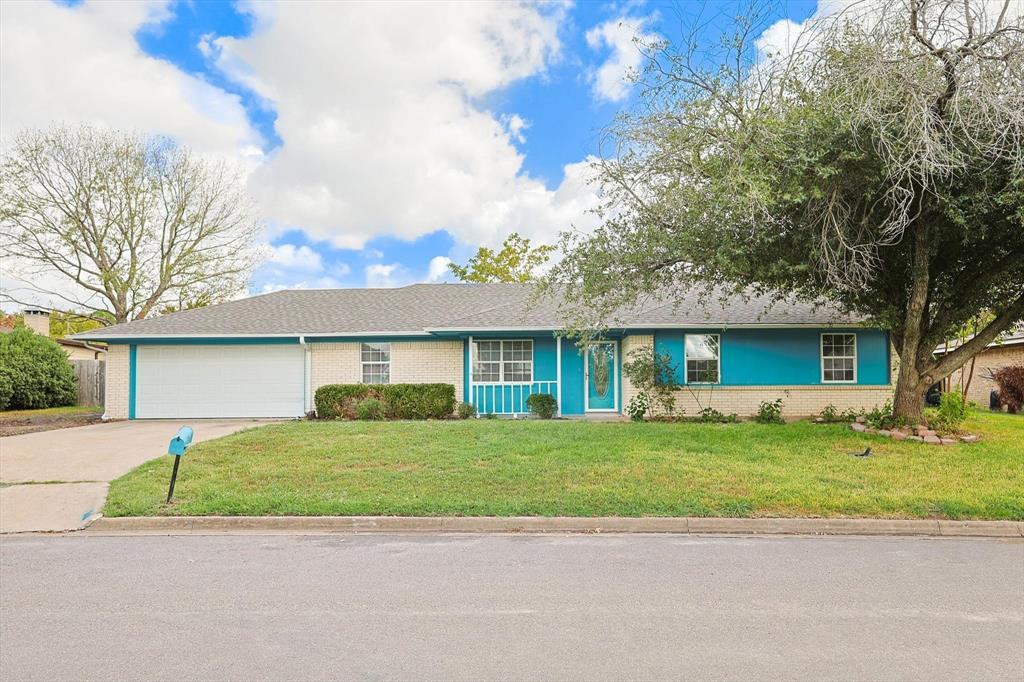 Country Club Village Add - Residential