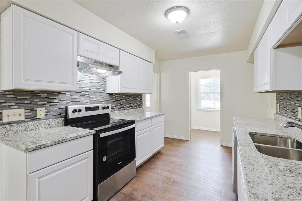 Country Club Village Add - Residential