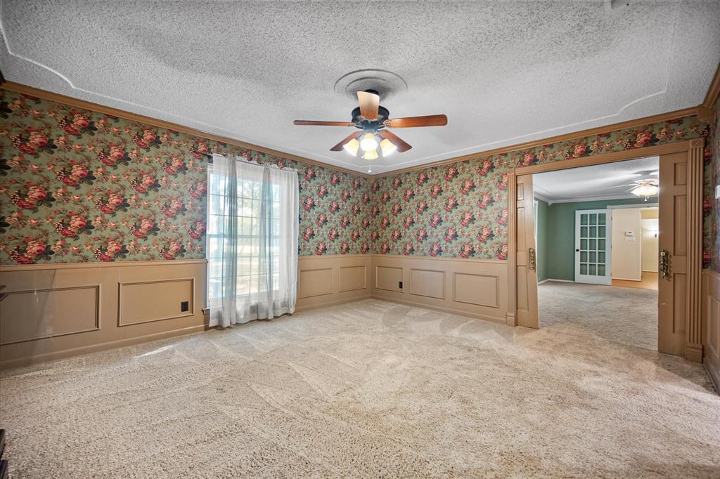 5116 Hidden Oaks Lane