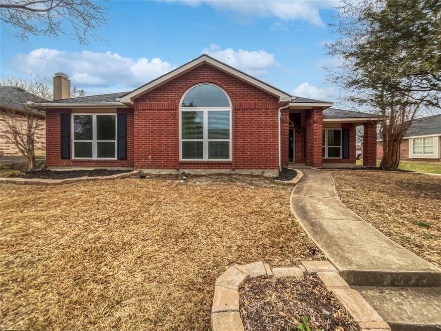 Welcome to this charming property featuring a cozy fireplace, a natural color palette, and a nice backsplash in the kitchen. The flexible living space offers endless possibilities in addition to the primary bathroom with a separate tub and shower, double sinks, and good under sink storage. Outside, you'll find a fenced backyard with a sitting area perfect for relaxing or entertaining. Fresh interior paint gives this home a bright and inviting feel. Don't miss the opportunity to make this your new home sweet home! This home has been virtually staged to illustrate its potential.