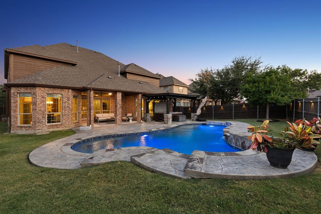 740 Salada Drive