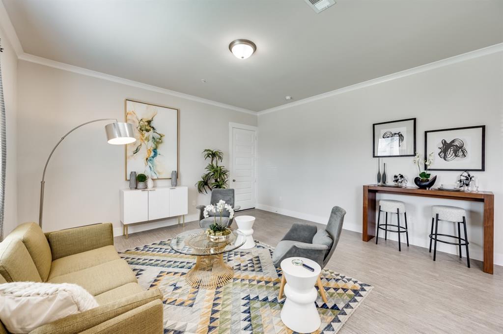 Luxe McKinney - Residential Lease