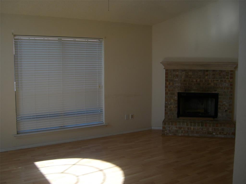 1104 Parker Court