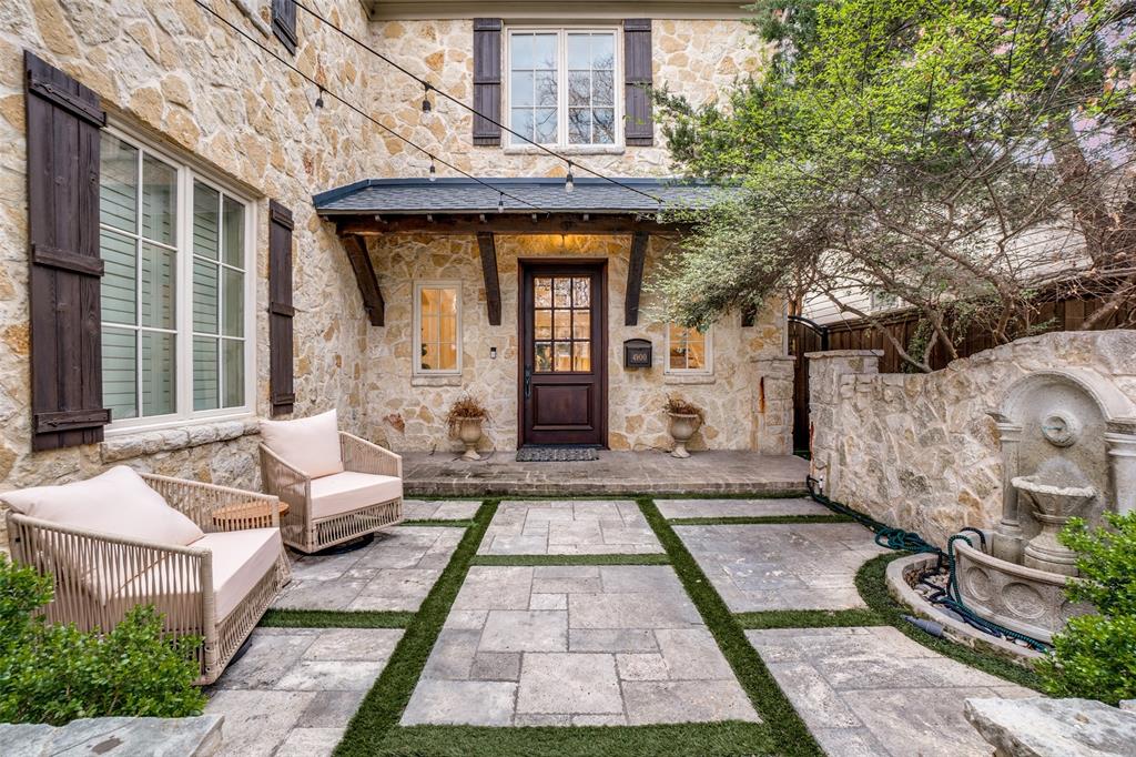 4900 W Stanford Avenue