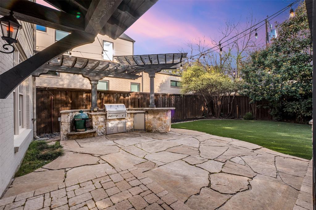 Rector Place - Residential