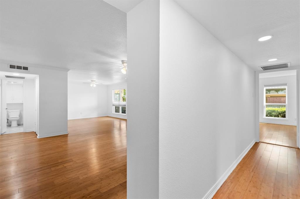 Hollows North Condo - Residential