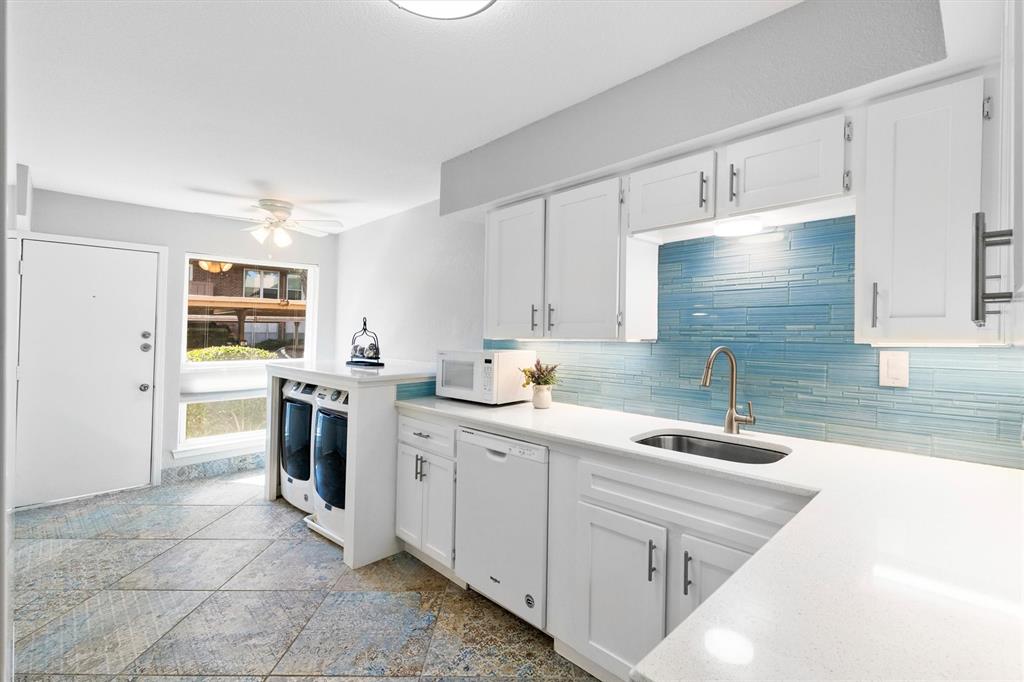 Hollows North Condo - Residential