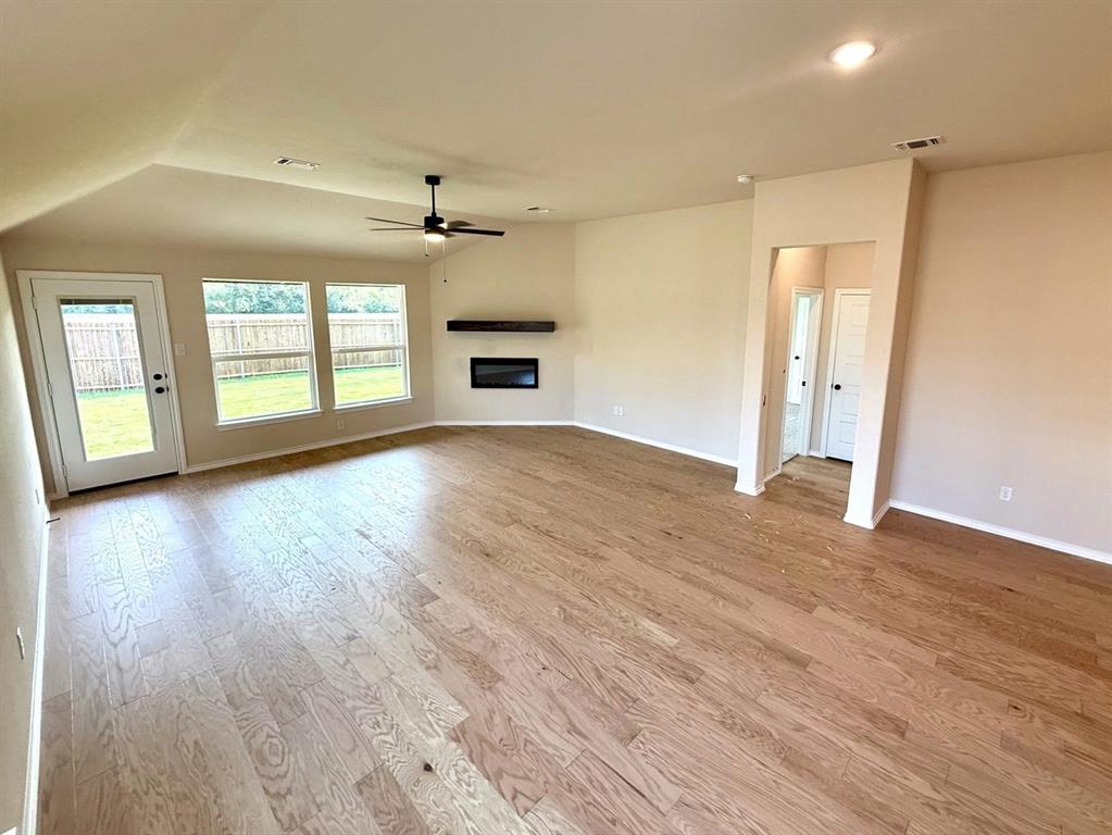 Summer Crest - Residential