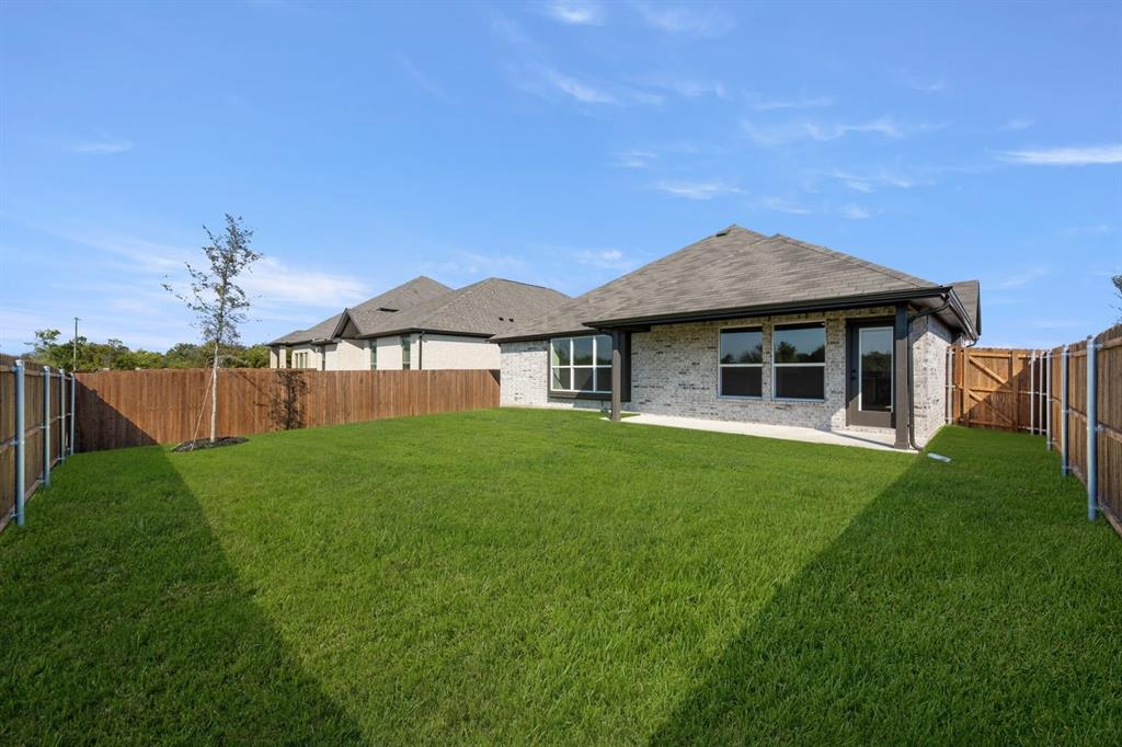 Summer Crest - Residential