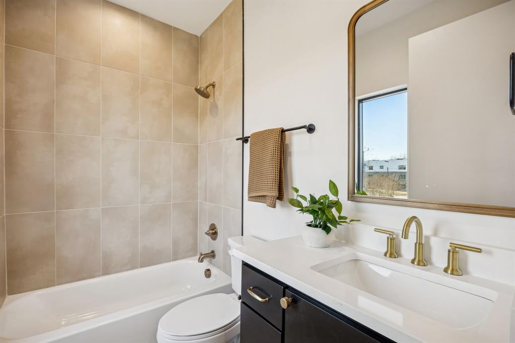 Hoods J T - Residential