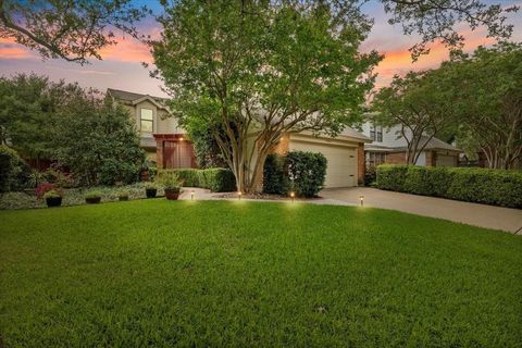 Photo of 14683 Plage Lane, Addison, TX 75001 (MLS # 21205987)