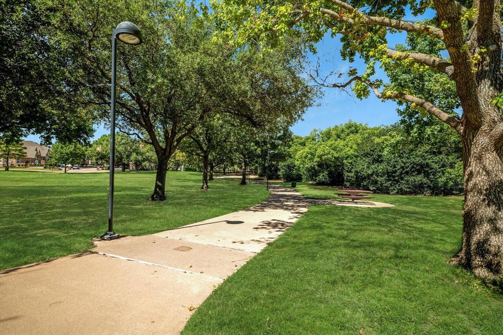 Les Lacs Garden Homes - Residential