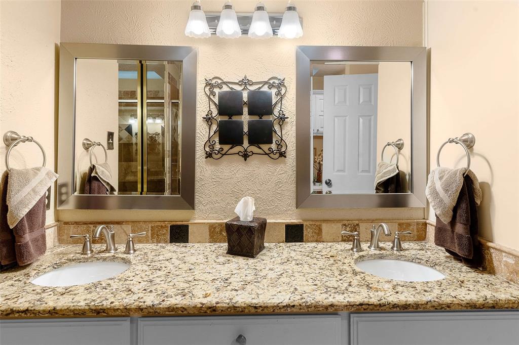 Les Lacs Garden Homes - Residential