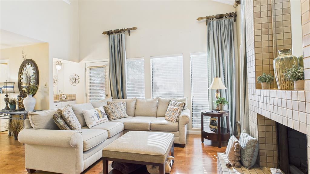 Les Lacs Garden Homes - Residential