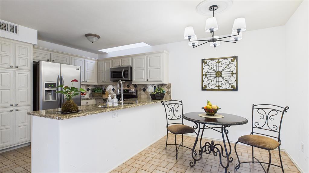 Les Lacs Garden Homes - Residential