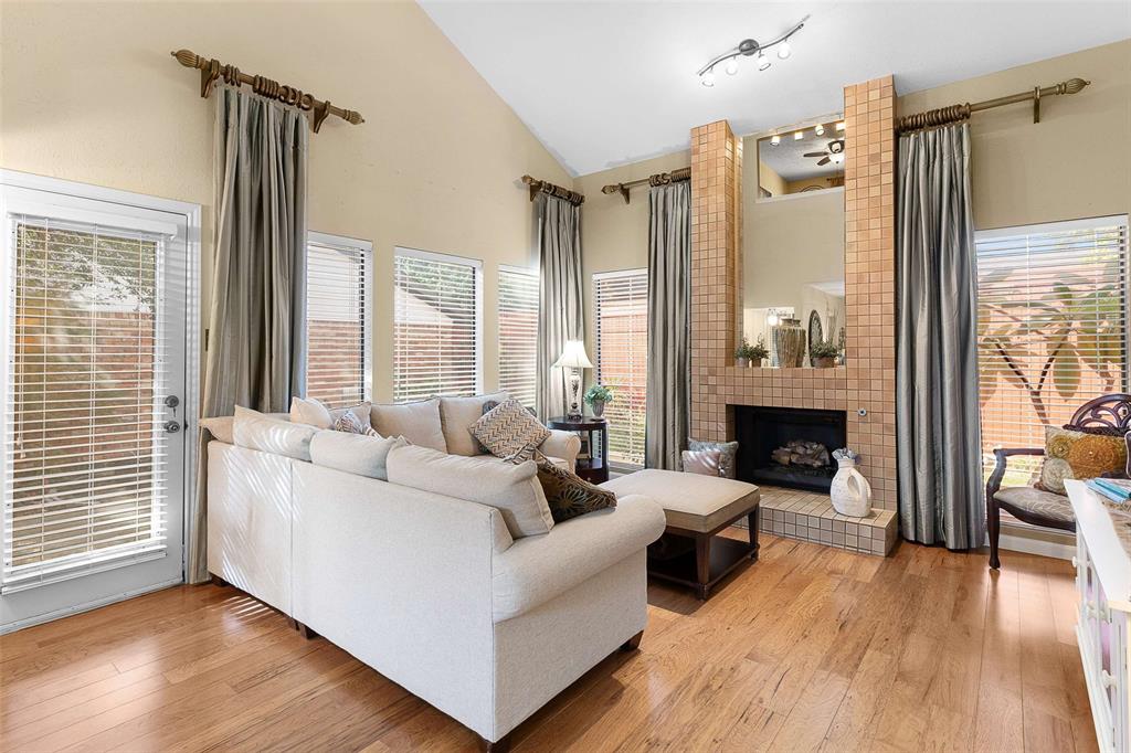 Les Lacs Garden Homes - Residential