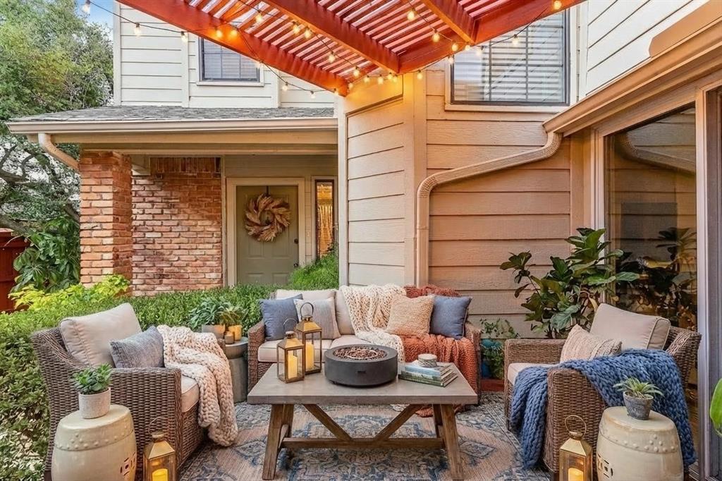 Les Lacs Garden Homes - Residential