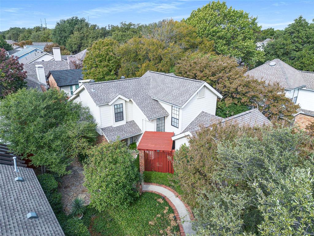 Les Lacs Garden Homes - Residential