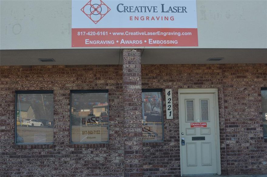 Approximately 1,000 sf office space in an office strip center... The unit that is actually available is 4221 (4215 is the legal TAX description for the building)(the for lease sign is in the window).   Surrounded by other offices.. Plenty of Parking...  2-3 offices are separated with walls inside the space...  Configuration is easy and workable...

Tenant must complete a certificate of occupancy in order to occupy the space and to turn on the electric.... This is done through the city of Ft Worth Development office.