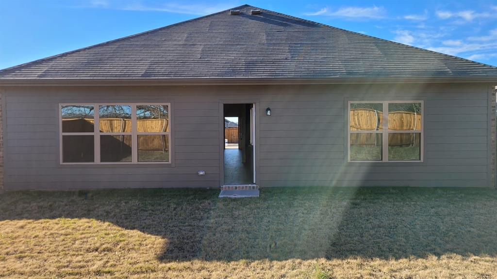 ROLLING RIDGE PHASE 1 - Residential Lease