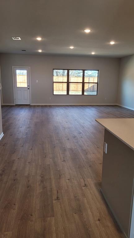 ROLLING RIDGE PHASE 1 - Residential Lease