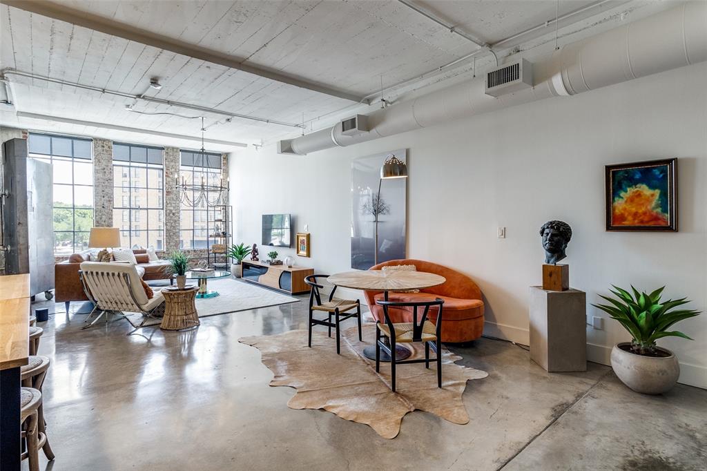 Soco Urban Loft Condo - Residential