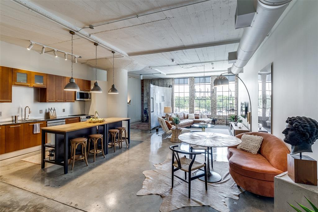 Soco Urban Loft Condo - Residential