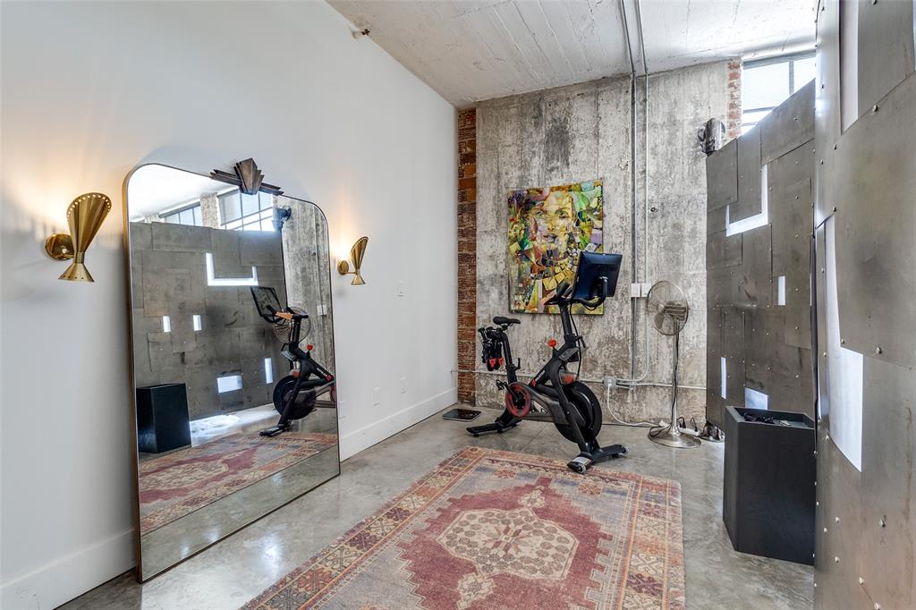 Soco Urban Loft Condo - Residential