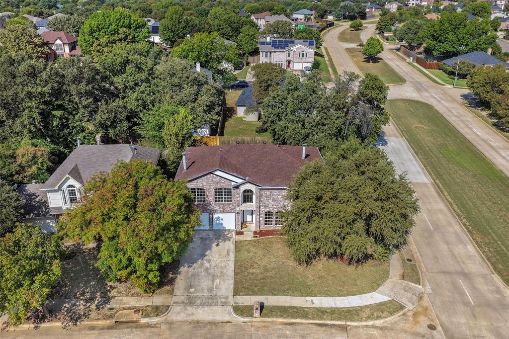 2122 Meadowview Drive