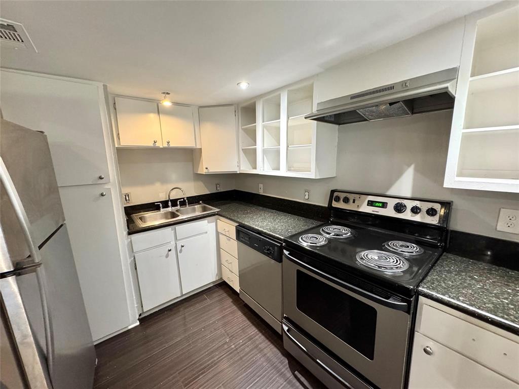 4023 Hall Street Condo - Residential Lease