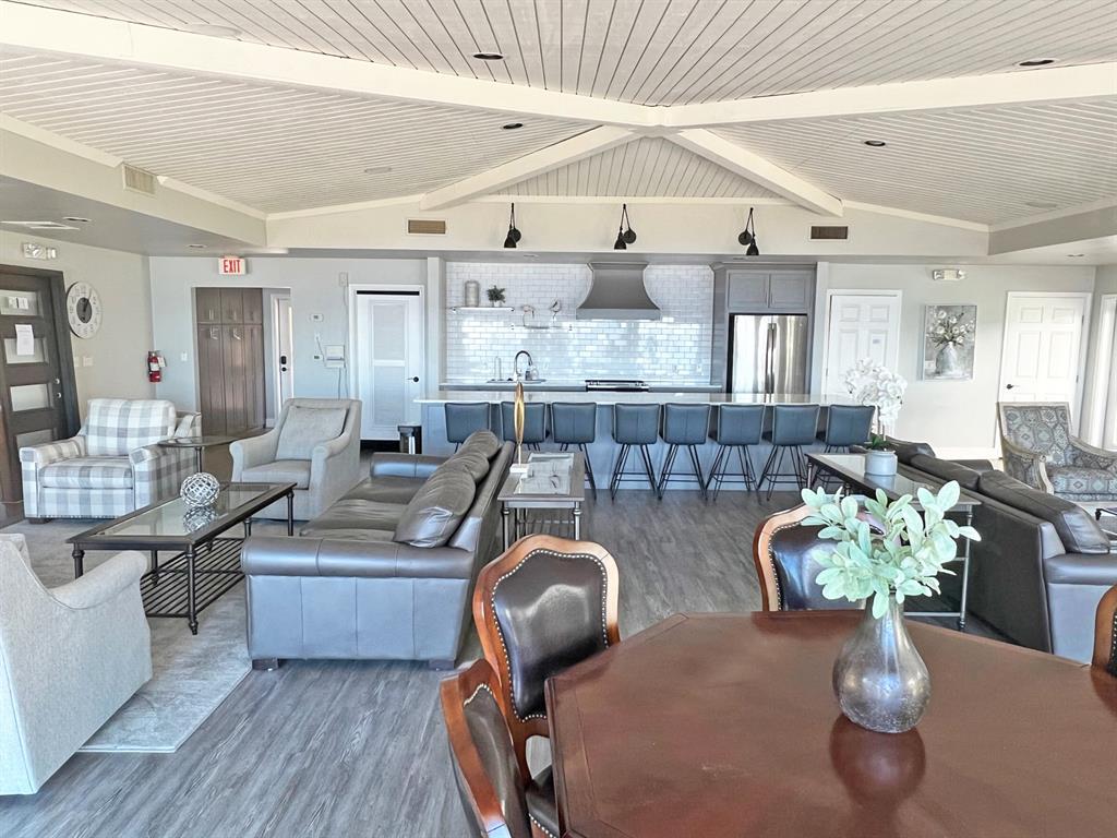 Waters Edge Condo - Residential Lease