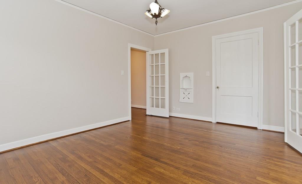 UNIVERSITY PLACE - Residential Lease