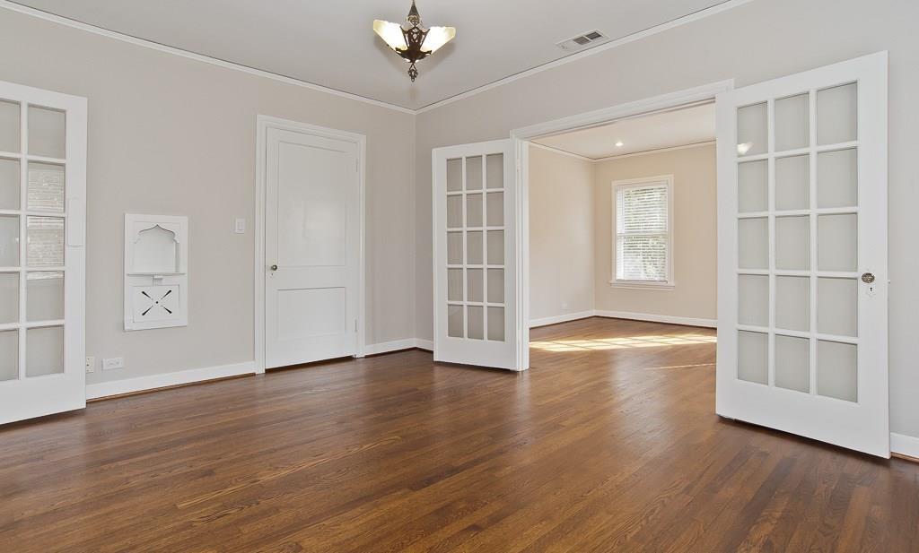 UNIVERSITY PLACE - Residential Lease